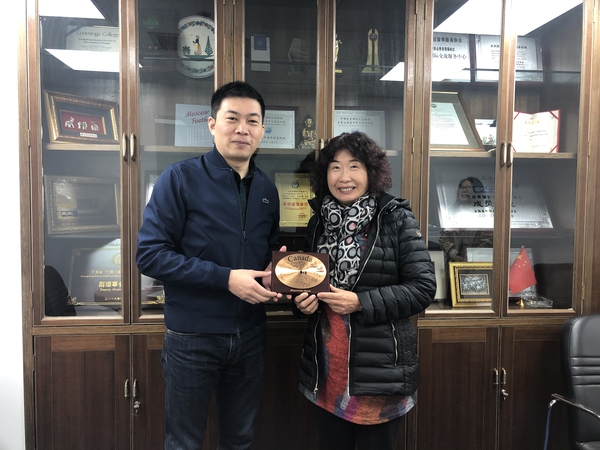 加拿大伦敦国际教育中心代表来访我中心_已压缩.jpg